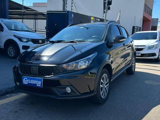 FIAT ARGO 1.3 FIREFLY FLEX TREKKING CVT FIAT ARGO 1.3 FIREFLY FLEX TREKKING CVT
